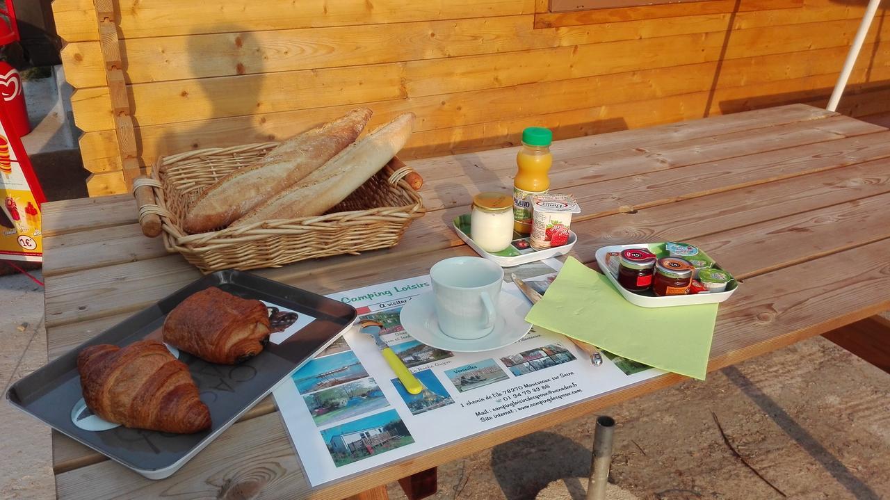 Camping Loisirs Des Groux Mousseaux-sur-Seine Exterior foto