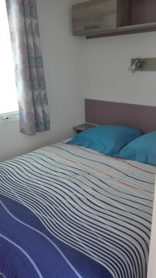 Camping Loisirs Des Groux Mousseaux-sur-Seine Exterior foto