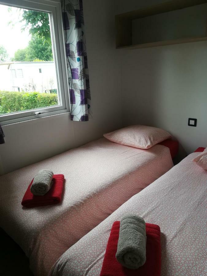 Camping Loisirs Des Groux Mousseaux-sur-Seine Exterior foto