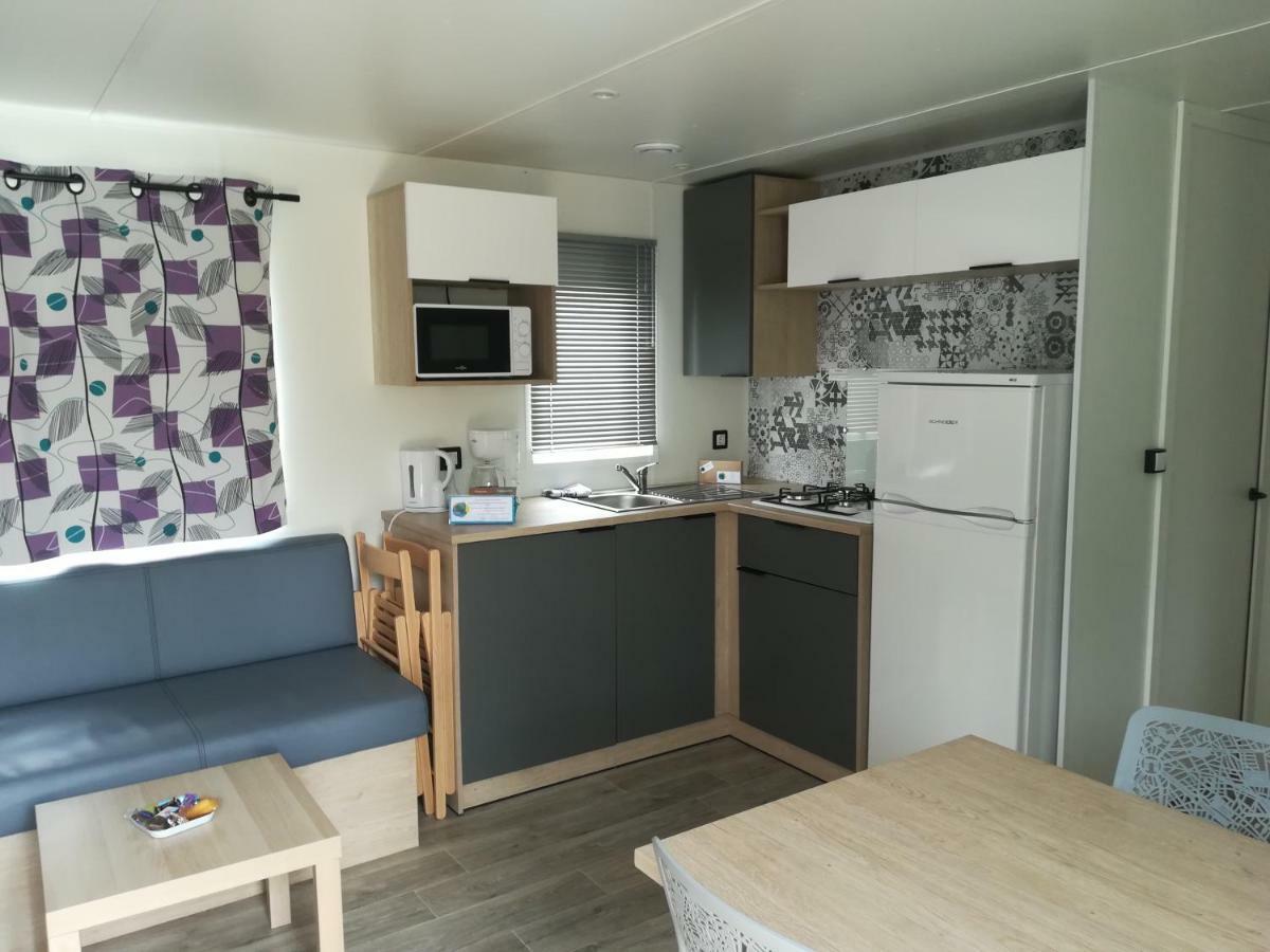 Camping Loisirs Des Groux Mousseaux-sur-Seine Exterior foto